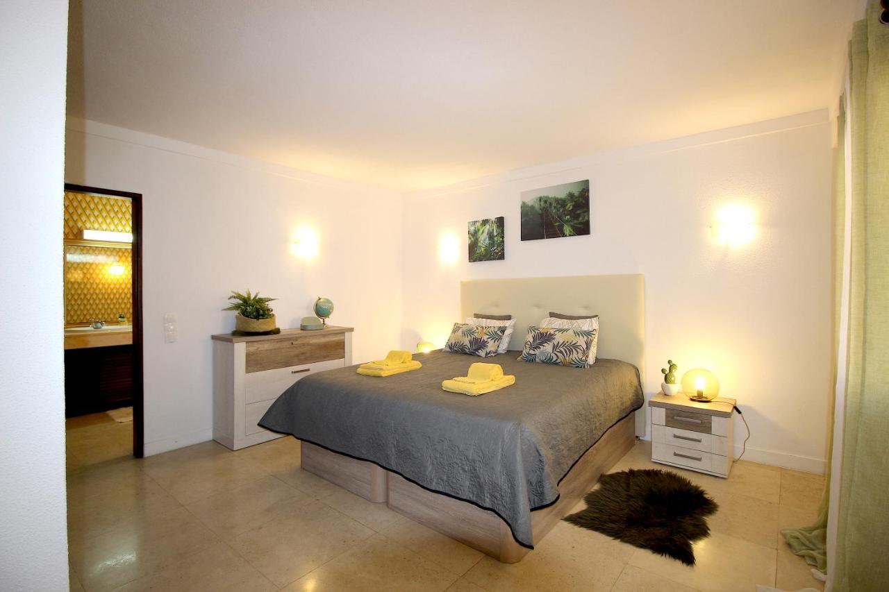 Magnifique Appartement Sur La Plage ... Αλμπουφέιρα Εξωτερικό φωτογραφία