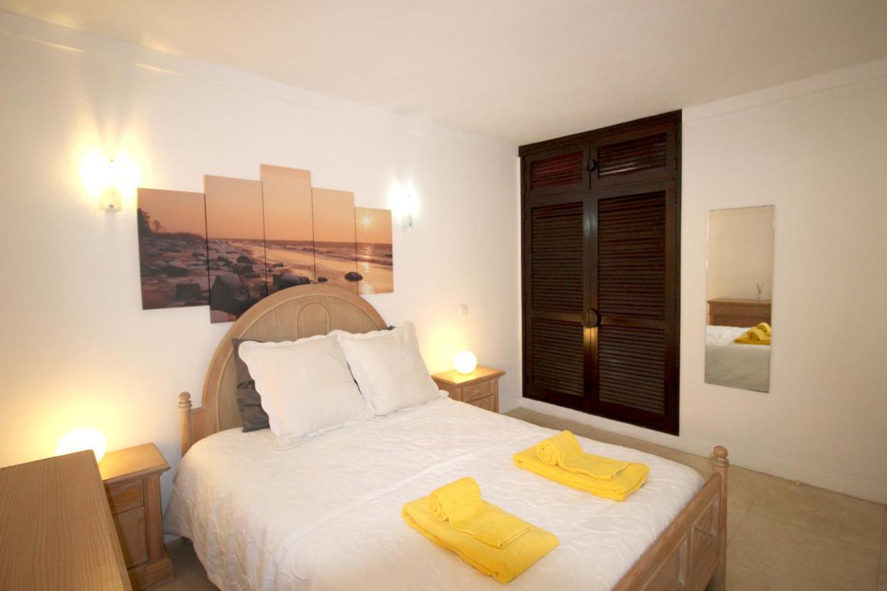 Magnifique Appartement Sur La Plage ... Αλμπουφέιρα Εξωτερικό φωτογραφία