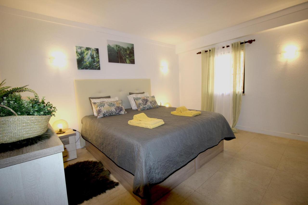 Magnifique Appartement Sur La Plage ... Αλμπουφέιρα Εξωτερικό φωτογραφία